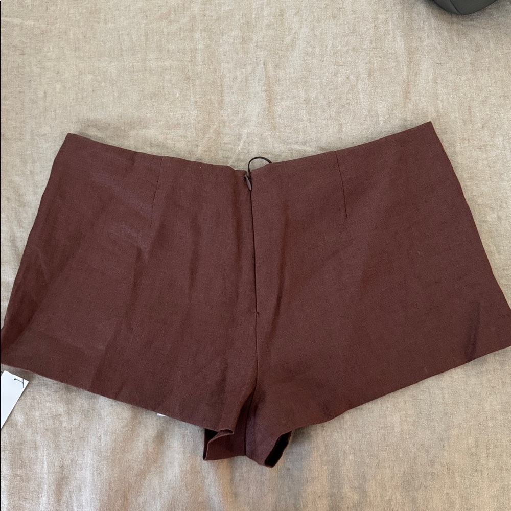 NWT Reformation Quin Linen Short Brown - Size 4 - Picture 5 of 5
